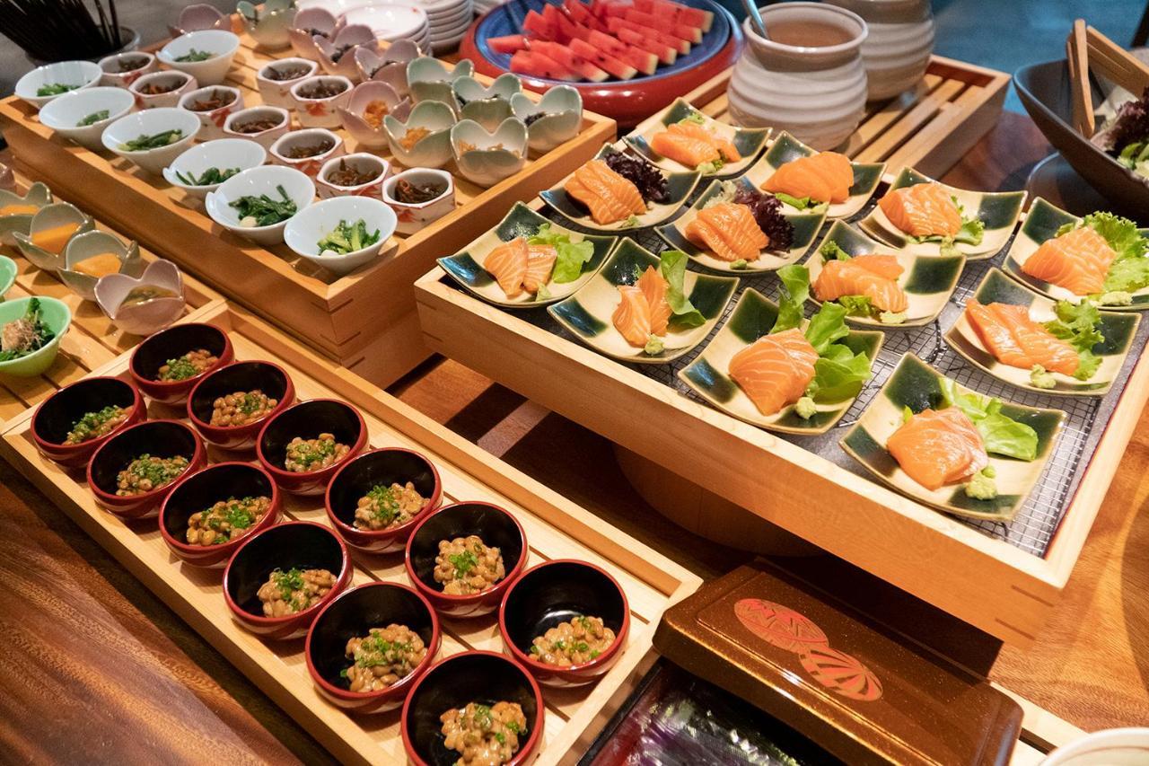 Hotel Nikko Bangkok Extérieur photo A sushi bar
